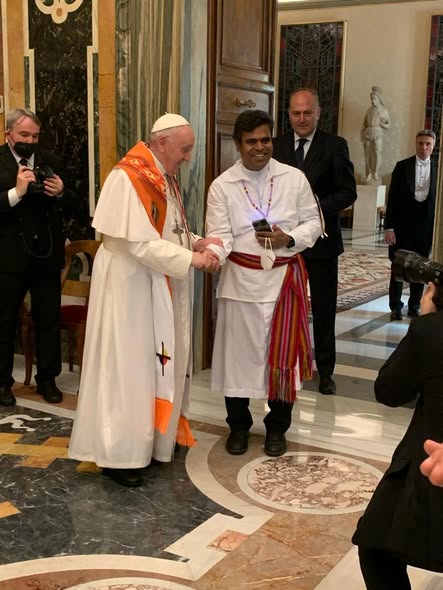 474273159 2250804625305324 1643766016945529983 N