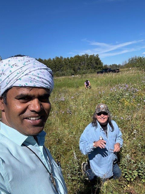 MedicinePickingFrogLake N